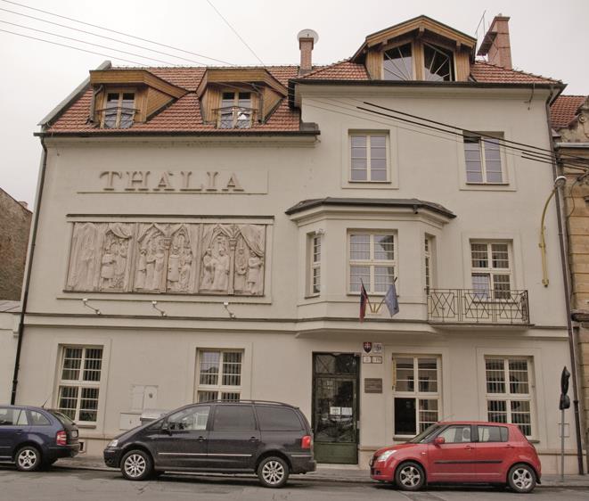 A Kassai Thália Színház igazgatósága és a Márai Stúdiószínpad épülete () Kassai Thália Színház